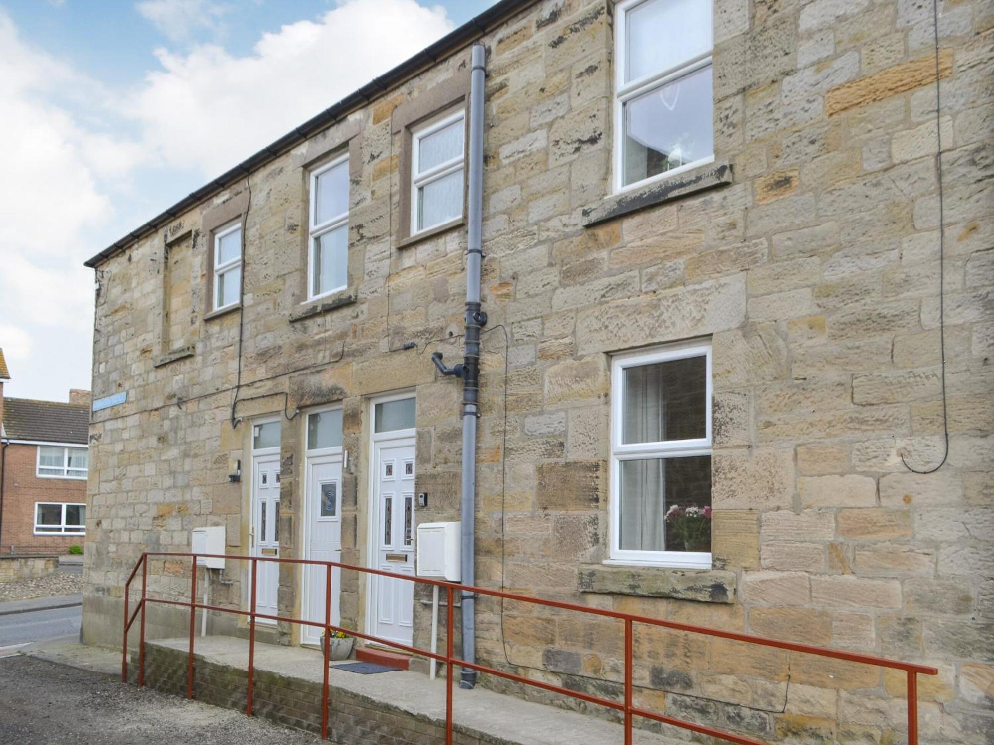 Gloster House Amble Exterior photo